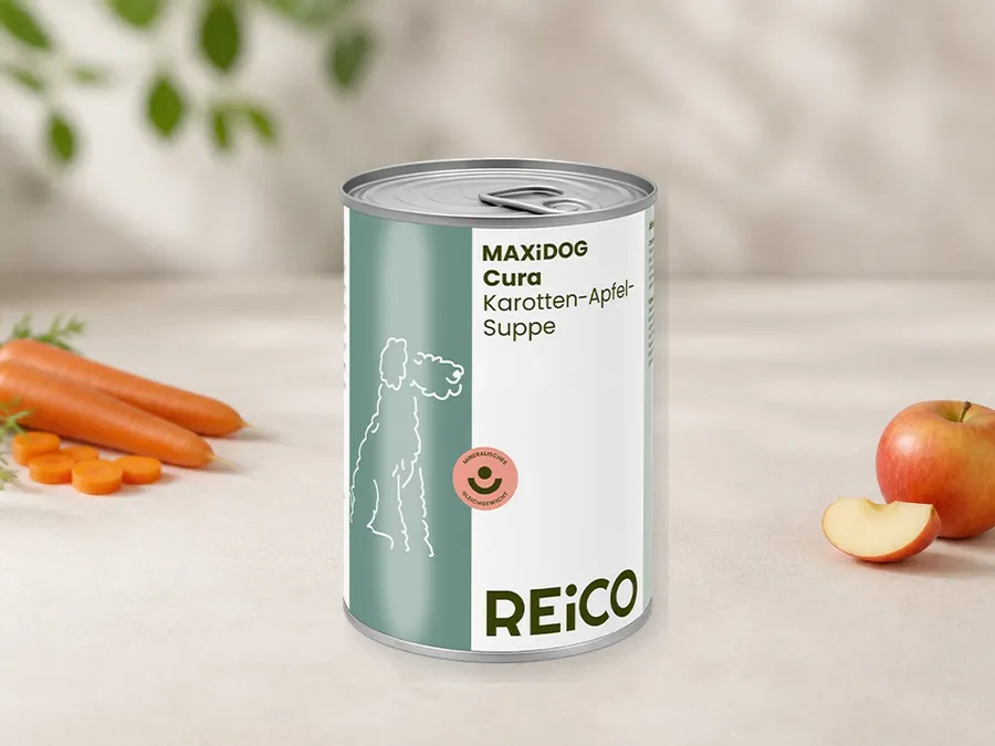 MAXiDOG Cura Karotten-Apfel-Suppe, 400 g als Kategorie-Vorschau mit illustrativen Hinweisen auf Karotte, Apfel; offizielles Produktmotiv für Nassfutter für Hunde.