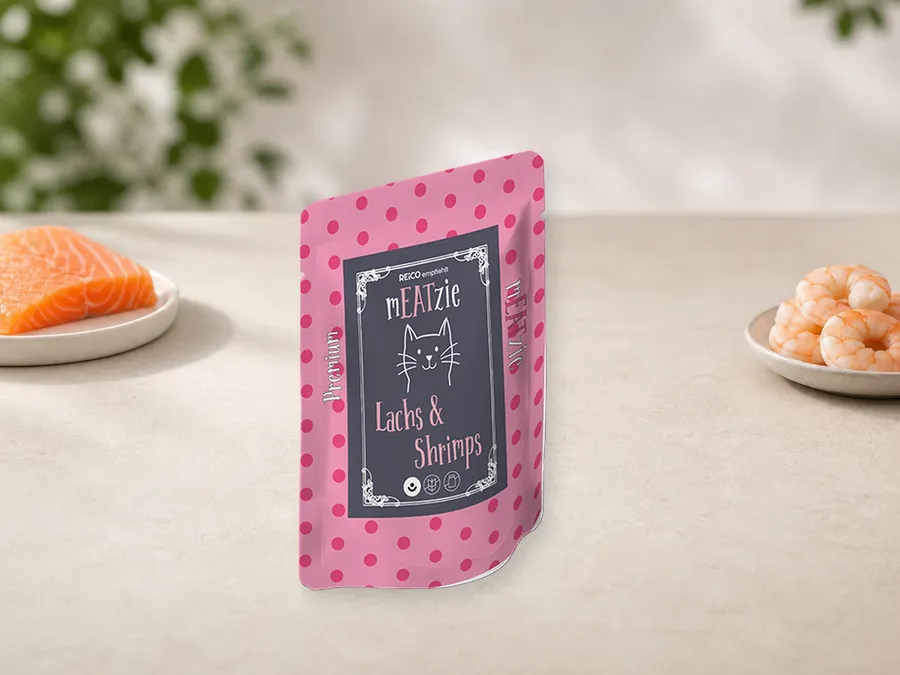 mEATzie Lachs & Shrimps als Kategorie-Vorschau mit illustrativen Hinweisen auf Lachs, Shrimps; offizielles Produktmotiv für Nassfutter für Katzen.