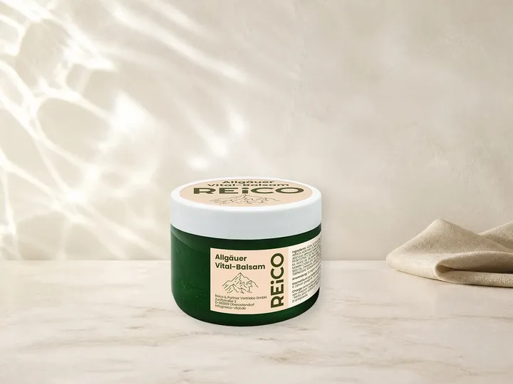 REiCO Allgäuer Vital-Balsam, 250 ml – offizielles REiCO Produktmotiv für Pflegeprodukte für Hunde.