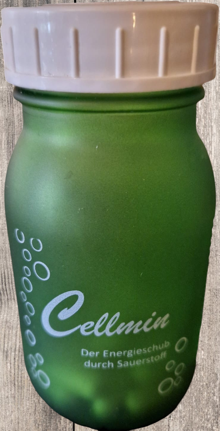 Cellmin_Reico_Glasflasche_Hintergrund